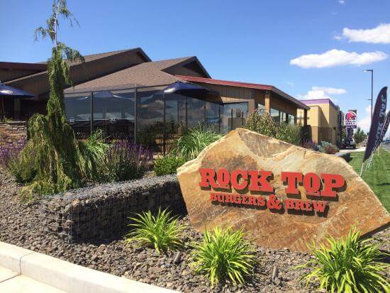 Rock Top Burgers and Brew restaurant exterior and landscaping, structural engineering by JSL Engineering in Moses Lake, Washington